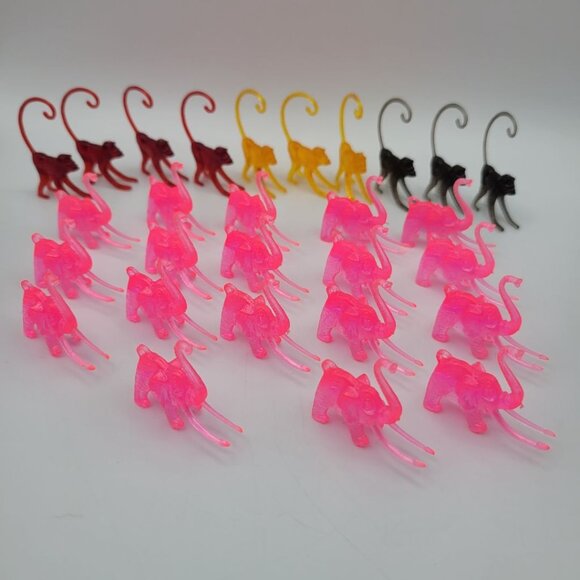 Vintage Cocktail Hanger Marker Zoo Animals 1960s Nron Pink Elephant Monkeys Mix - Picture 1 of 14